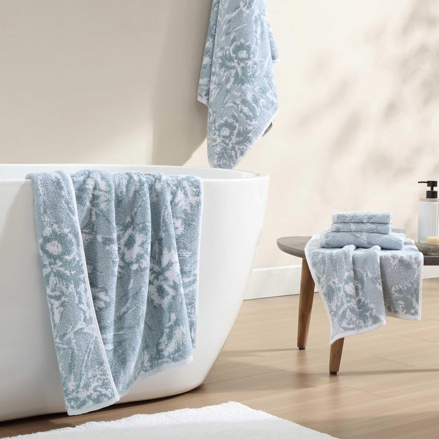 Tommy Bahama - Bath Towels, 100% Soft & Absorbent Cotton with Yarn-Dyed Loops, Medium Weight Bathroom Towels (Shadow Hibiscus Blue, 6 Piece)